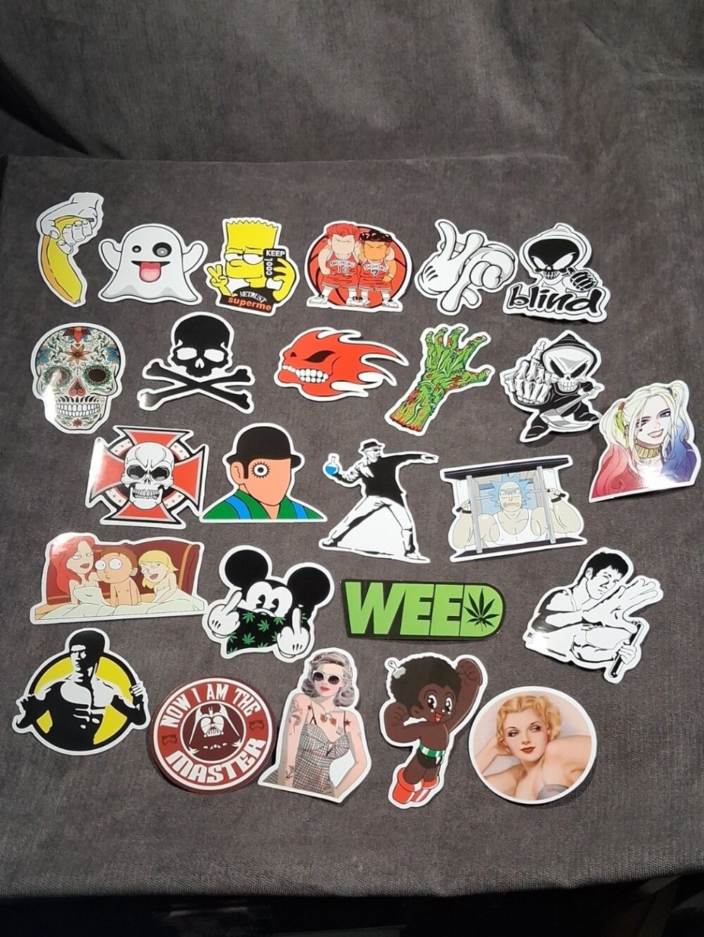 2/$5 Bellśche Random Miscellaneous 25 Pack of Stickers NEW SEALED (4I)